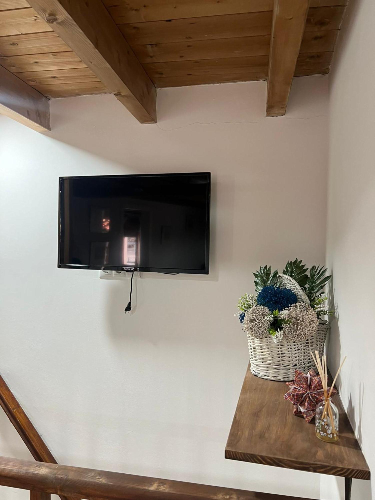 Apartmán La Golondrina Candeleda Exteriér fotografie
